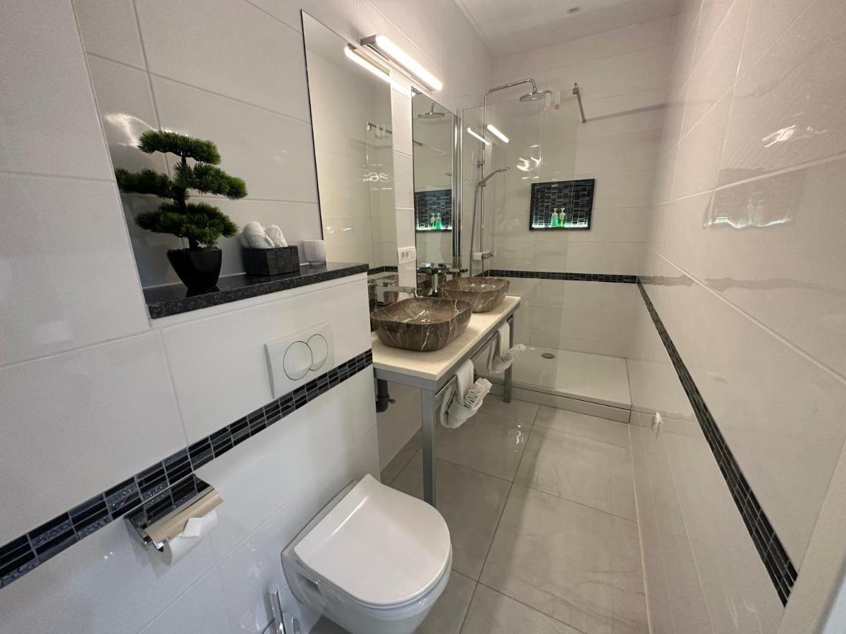 V Apartment 시베니크 외부 사진